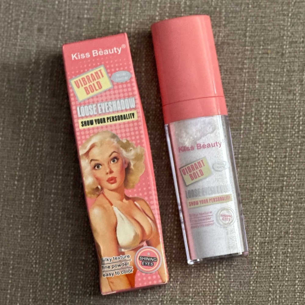 Kiss Beauty Loose eyeshadow glitter